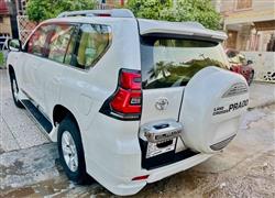 تويوتا لاندكروزر برادو